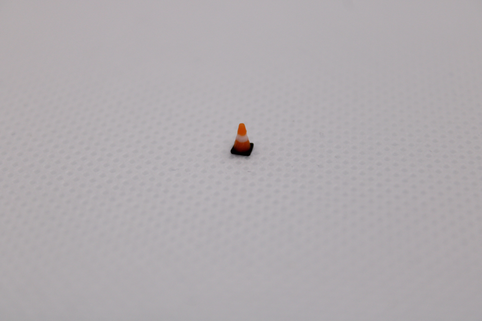 1:400 Scale Airport Cones (24 pack)